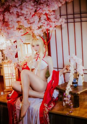 丰满的少妇k8经典片