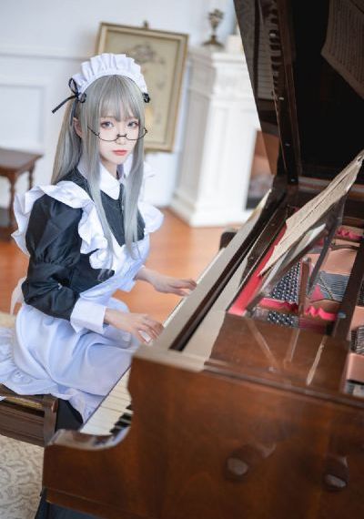 年轻的小姨子hd