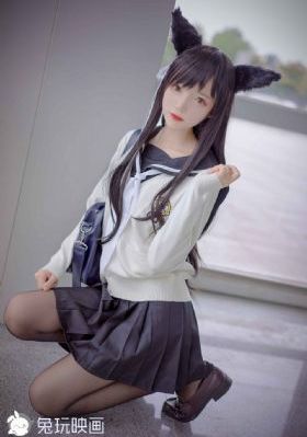 丰满白嫩极品少妇呻吟啪啪片