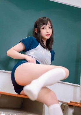 两个小婕子和洗澡hd
