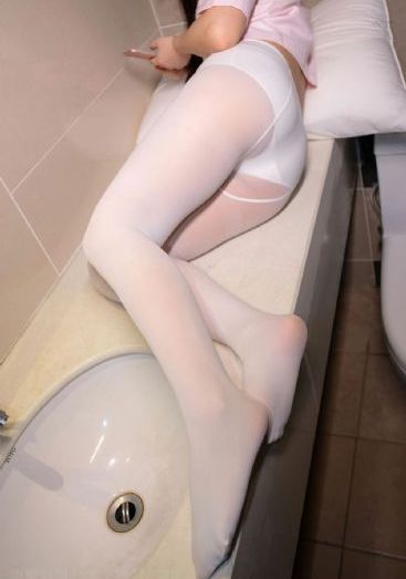 年轻的女教师