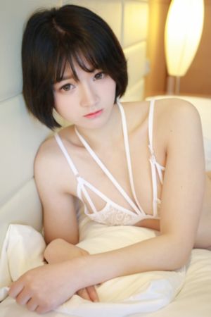 夫の上司に犯 在线观看