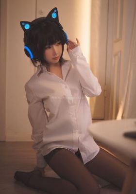 女闺蜜鞋袜调教女虐女