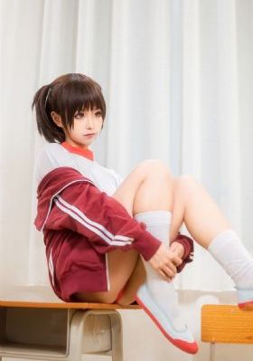 天降女子从二楼掉下来