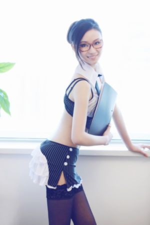 迪拜的女孩完整高清在线观看
